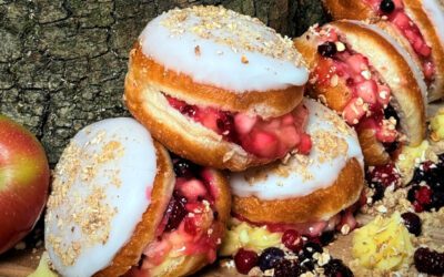 SEPTEMBER’S AUTUMN CRUMBLE DOUGHNUT OF THE MONTH!